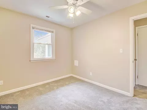 Bedroom - 308 Beach Ave, Pasadena, MD 21122 photo 7 of 13