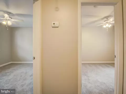 Entry Way - 308 Beach Ave, Pasadena, MD 21122 photo 3 of 9