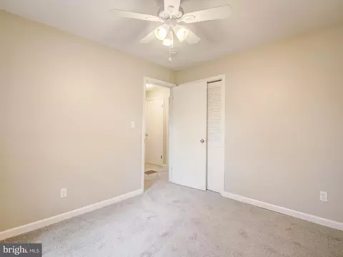 Bedroom - 308 Beach Ave, Pasadena, MD 21122 photo 8 of 13