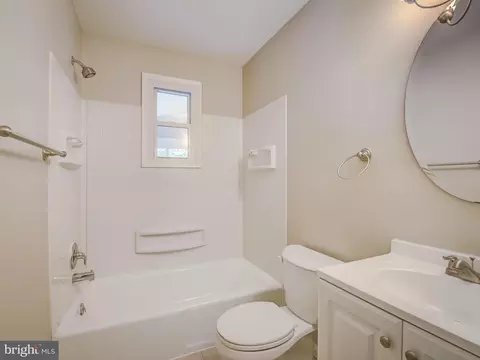 Bath - 308 Beach Ave, Pasadena, MD 21122 photo 1 of 4
