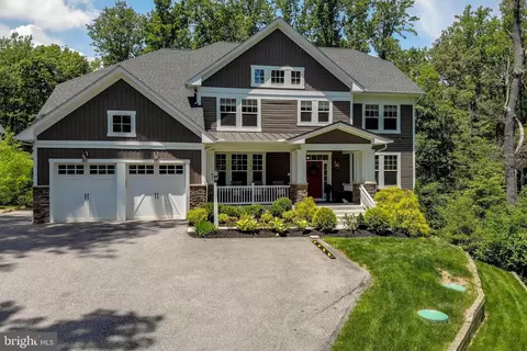 2842 Glen Isle Rd, Riva, MD 21140