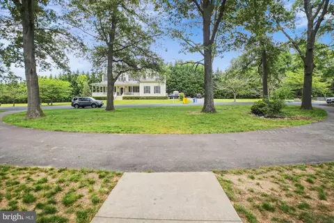 1609 Chestnut Dr, Severn, MD 21144 photo 12