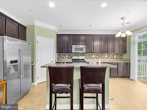 7912 Lupine Ct, Pasadena, MD 21122 photo 34