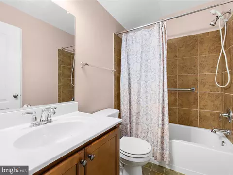 7912 Lupine Ct, Pasadena, MD 21122 photo 24