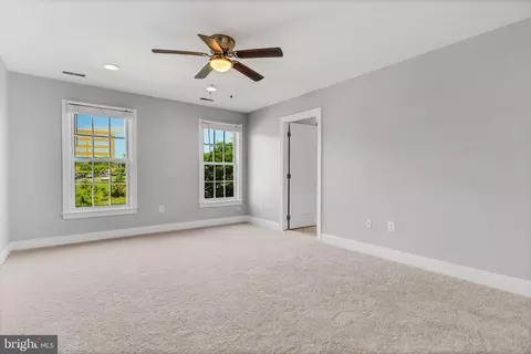 2106 Split Creek Ln, Hanover, MD 21076 photo 22
