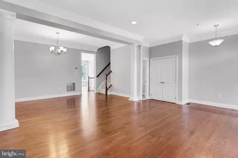 2106 Split Creek Ln, Hanover, MD 21076 photo 13