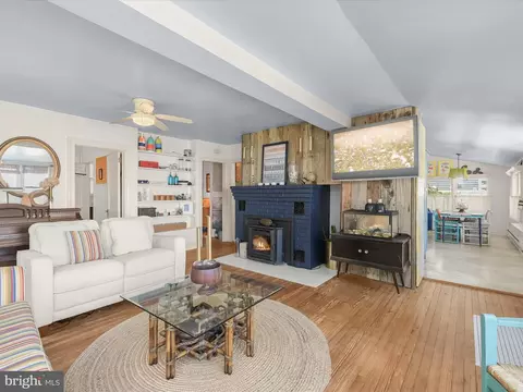 4035 Chesapeake Dr, Edgewater, MD 21037 photo 8