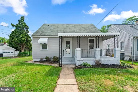 306 3rd Ave SE, Glen Burnie, MD 21061