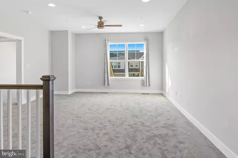 Living - 4010 Curled Dock Ln, Odenton, MD 21113 photo 2 of 2