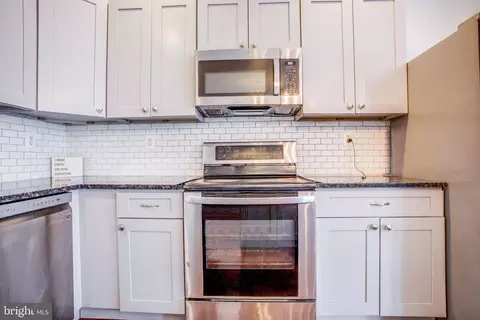 Kitchen - 4011 Apple Jack Ct, Pasadena, MD 21122 photo 1 of 4
