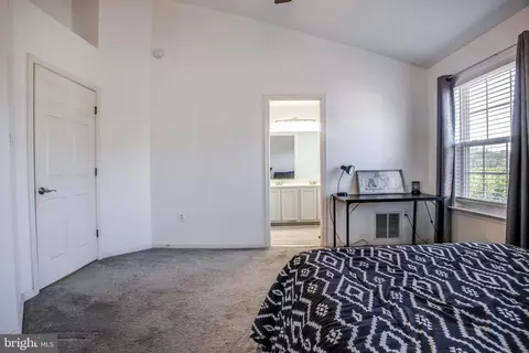 Bedroom - 4011 Apple Jack Ct, Pasadena, MD 21122 photo 3 of 5