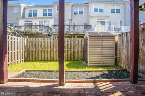 Exterior - 4011 Apple Jack Ct, Pasadena, MD 21122 photo 5 of 6