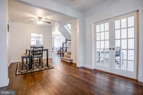 Entry Way - 4011 Apple Jack Ct, Pasadena, MD 21122 photo 7 of 10
