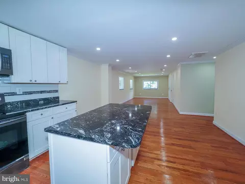 809 Danza Rd, Severn, MD 21144 photo 5