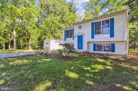 1863 Choptank Rd, Pasadena, MD 21122