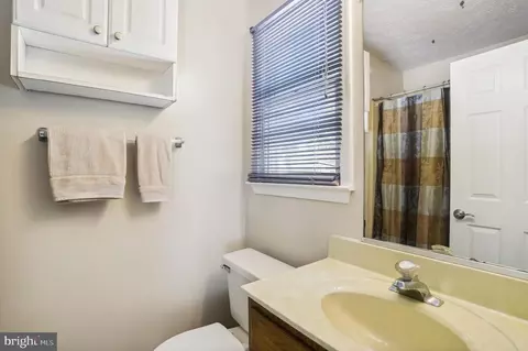 Bath - 1863 Choptank Rd, Pasadena, MD 21122 photo 1 of 1