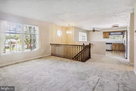 Living - 1863 Choptank Rd, Pasadena, MD 21122 photo 1 of 2