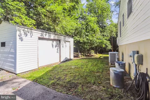 Exterior - 1863 Choptank Rd, Pasadena, MD 21122 photo 7 of 13