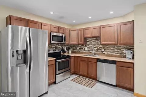 273 Silverleaf Ct, Arnold, MD 21012 photo 8