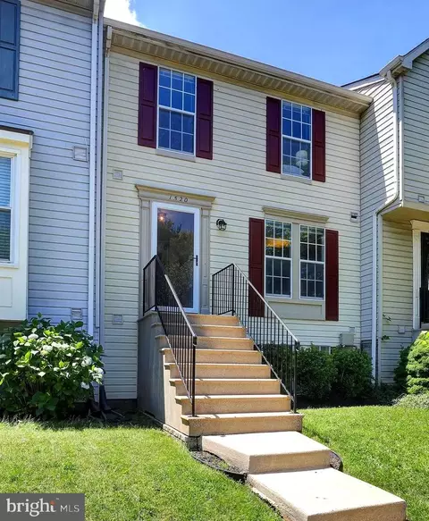 1520 Falstone Ln, Crofton, MD 21114