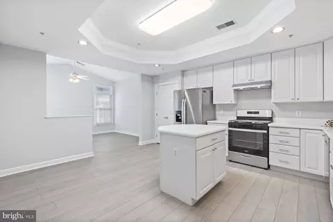 308 Colony Point Pl, Edgewater, MD 21037 photo 22