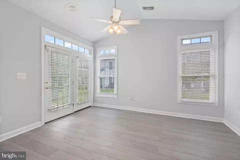 308 Colony Point Pl, Edgewater, MD 21037 photo 25