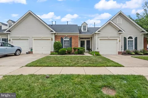 308 Colony Point Pl, Edgewater, MD 21037