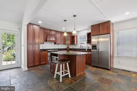 Kitchen - 3204 Riva Rd, Riva, MD 21140 photo 1 of 2