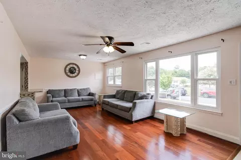 Living - 7704 Princess Pl, Pasadena, MD 21122 photo 1 of 11