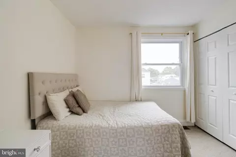 Bedroom - 7704 Princess Pl, Pasadena, MD 21122 photo 9 of 11