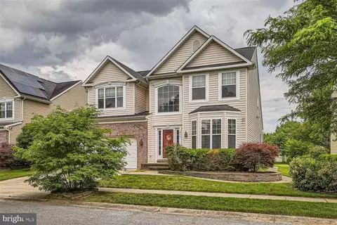 815 Anna Ln, Millersville, MD 21108