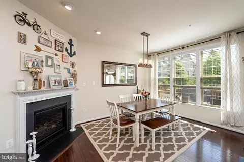 Dining - 341 Hersden Ln, Arnold, MD 21012 photo 2 of 2