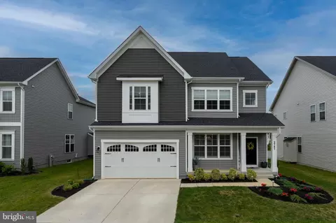 2747 Sand Lens Dr, Odenton, MD 21113