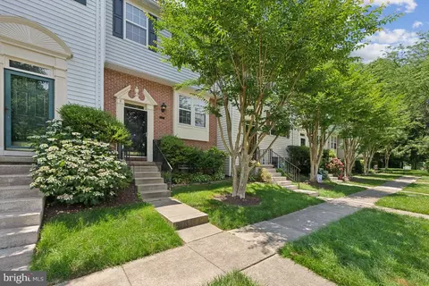 1308 Farley Ct S, Arnold, MD 21012