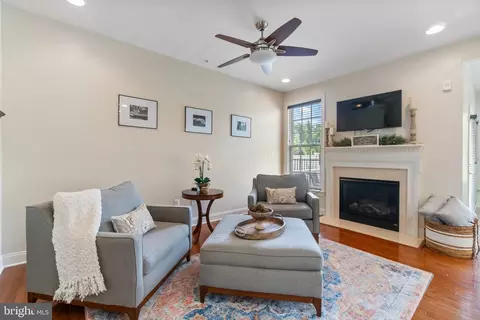 Living - 7726 Terraview Ct, Hanover, MD 21076 photo 2 of 2