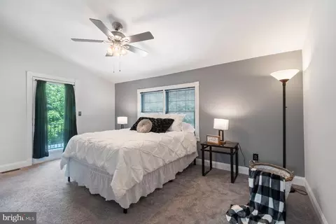 Bedroom - 5908 Lynbrook Rd, Brooklyn, MD 21225 photo 4 of 6