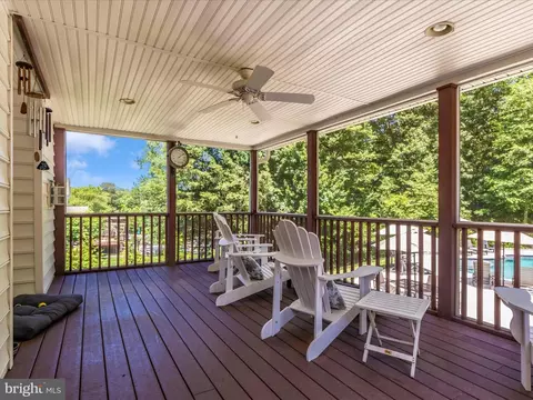 Exterior - 1637 Braid Hills Dr, Pasadena, MD 21122 photo 19 of 20