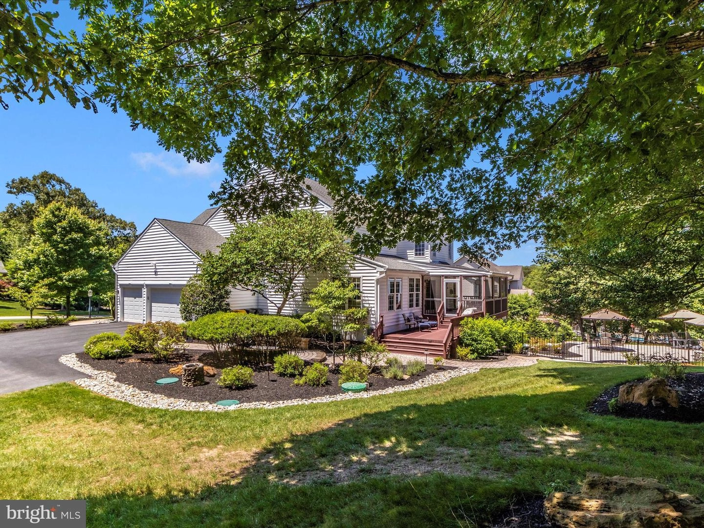 Exterior - 1637 Braid Hills Dr, Pasadena, MD 21122 photo 4 of 20
