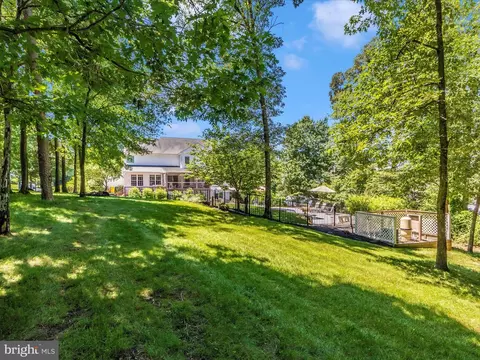 Exterior - 1637 Braid Hills Dr, Pasadena, MD 21122 photo 6 of 20