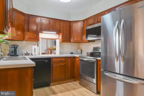 Kitchen - 1037 Placid Ct, Arnold, MD 21012 photo 1 of 3