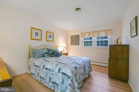 Bedroom - 1037 Placid Ct, Arnold, MD 21012 photo 5 of 6