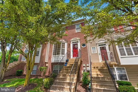 2502 Revere Ct, Crofton, MD 21114