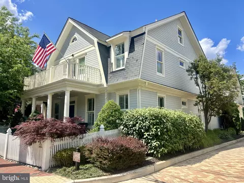 8 Shaw St, Annapolis, MD 21401