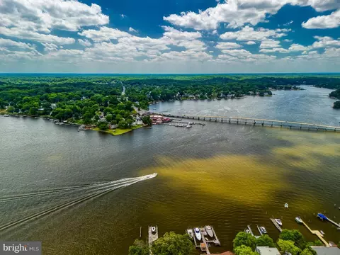 View/Area - 2930 Edgewater Dr, Edgewater, MD 21037 photo 11 of 12