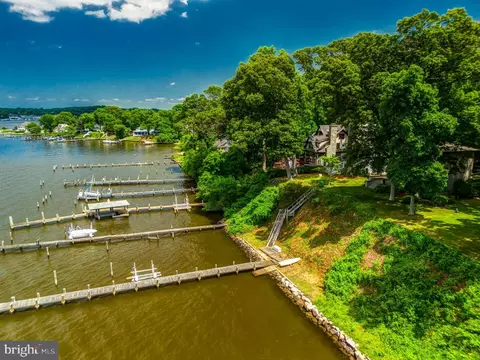 View/Area - 2930 Edgewater Dr, Edgewater, MD 21037 photo 6 of 12
