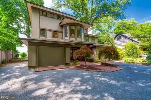 Exterior - 2930 Edgewater Dr, Edgewater, MD 21037 photo 18 of 26