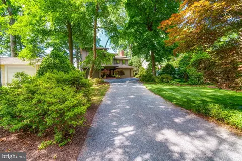 Exterior - 2930 Edgewater Dr, Edgewater, MD 21037 photo 19 of 26