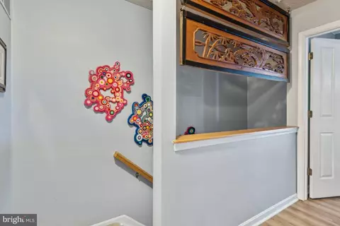 Entry Way - 2550 Windy Oak Ct, Crofton, MD 21114 photo 5 of 7
