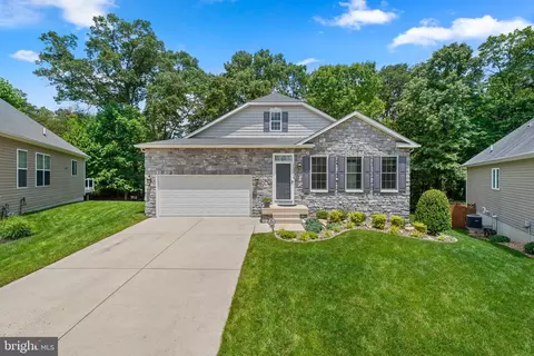 1320 Napa Ct, Severn, MD 21144