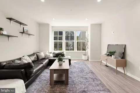 Living - 1440 Strahorn Rd, Hanover, MD 21076 photo 4 of 5
